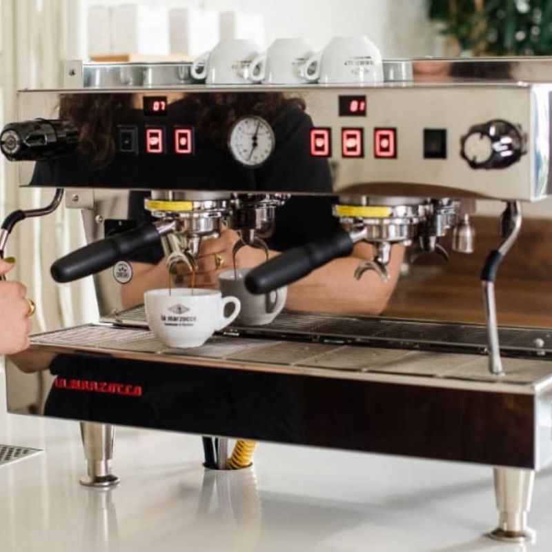 Top 3 máy pha cà phê quán lớn 2 Group 3