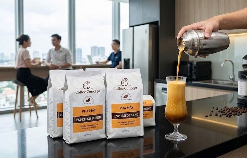 Bí quyết pha espresso shakerato lắc bình shacker tạo bọt dày 2