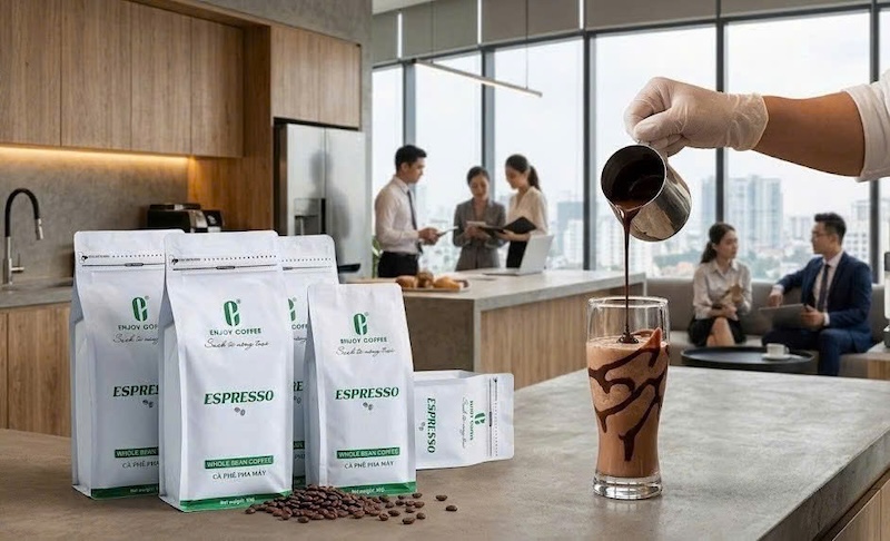 Bí quyết pha mocha đá xay với sốt chocolate 2