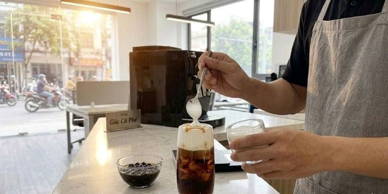 công thức pha chế Espresso Macchiato đá 2